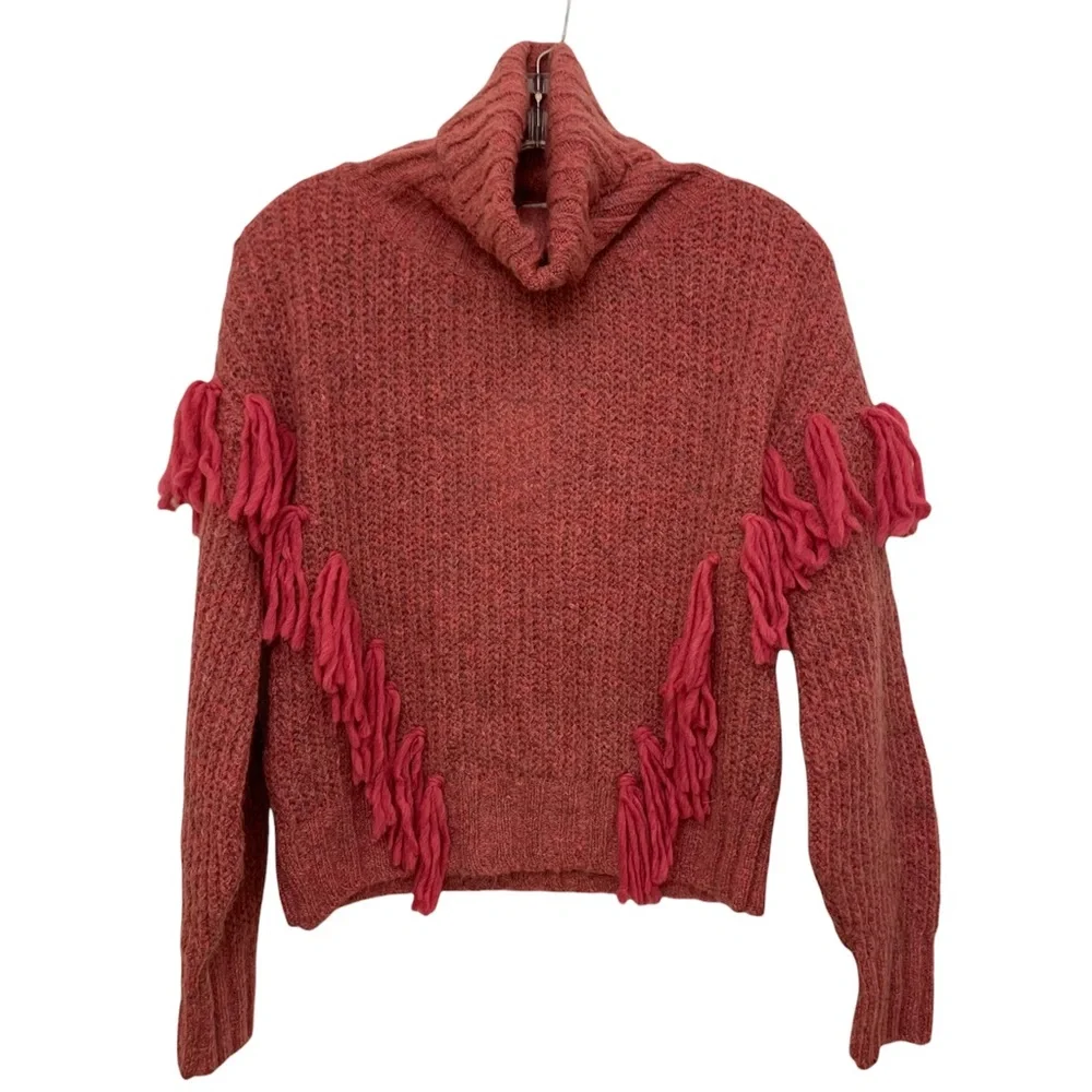 SOMETHING NAVY FRINGE TURTLENECK SWEATER - Picture 4 of 10
